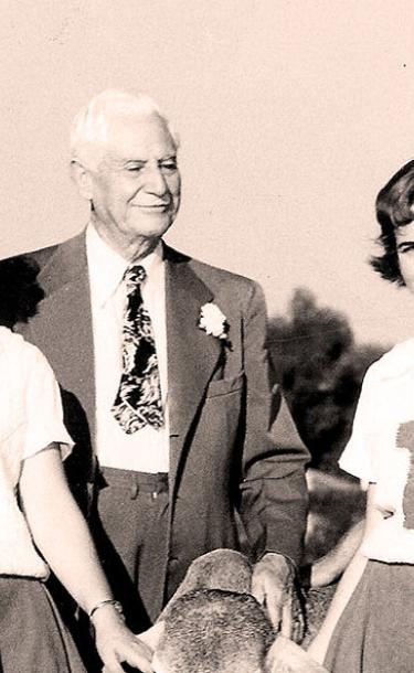 GirlsWCowPhotoHistory