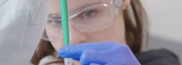 biomanufacturing student